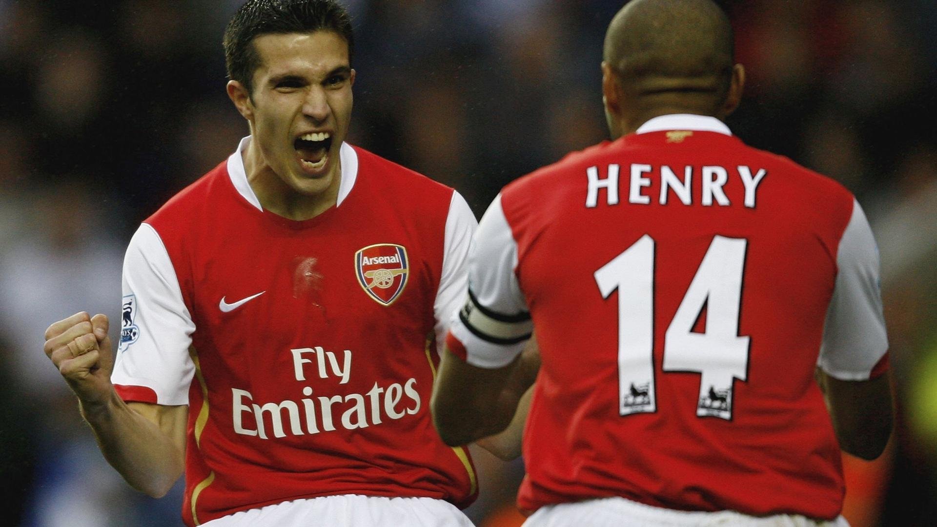 萨拉赫官方宣布持续失利新规,TL引发争议!赢得满堂喝彩