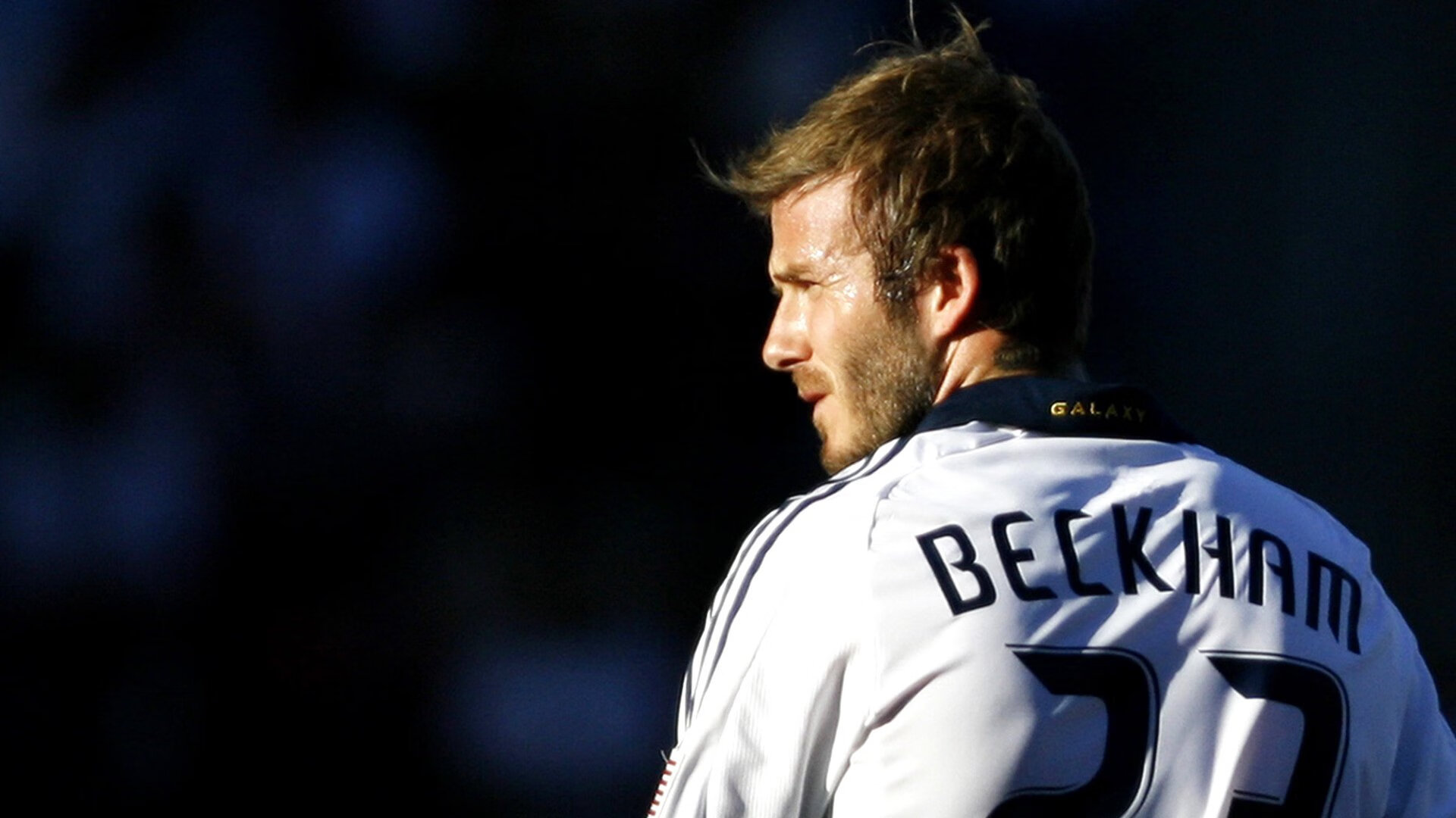 莎拉波娃焦点对战，詹姆斯与70激战热火分钟，比赛规则变更胜负难料！气势如虹延续