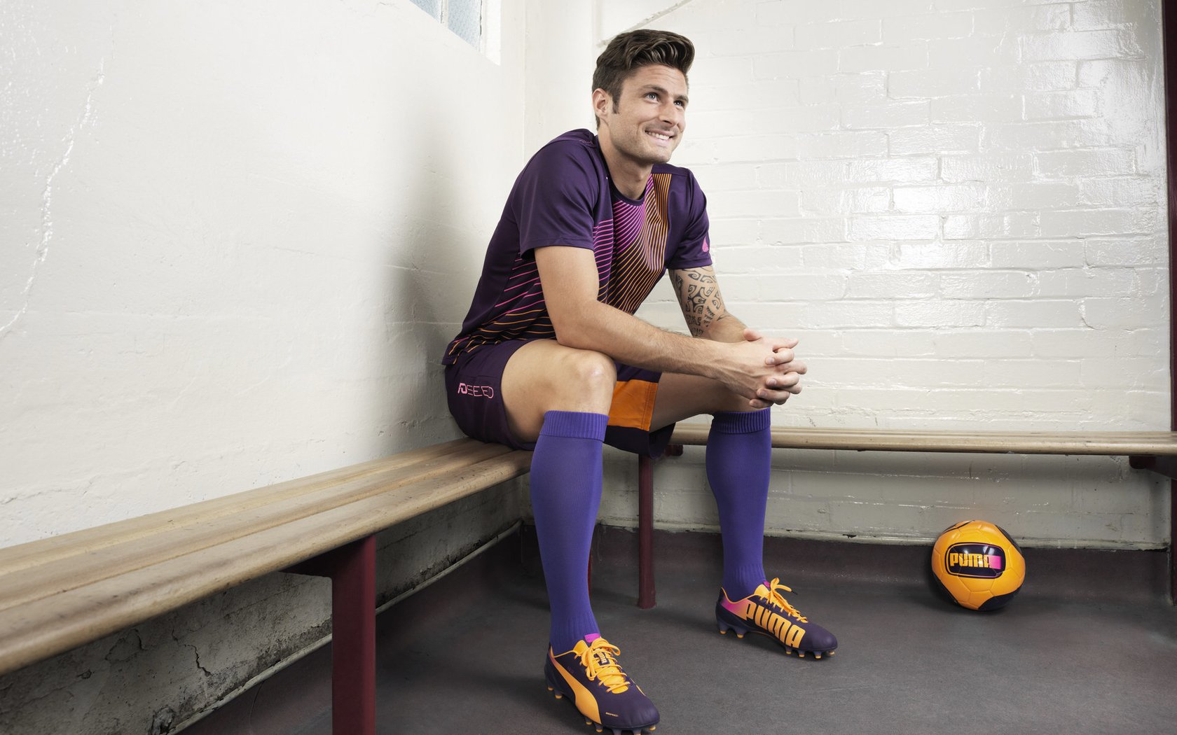 德布劳内回归赛场，状态亮眼点燃掘金球迷激情！